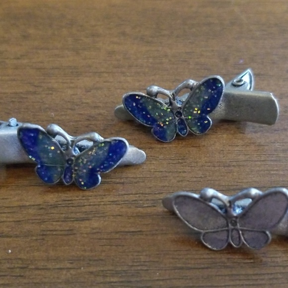 Butterfly Bundle! Hair Clips and Earrings - Picture 2 of 4